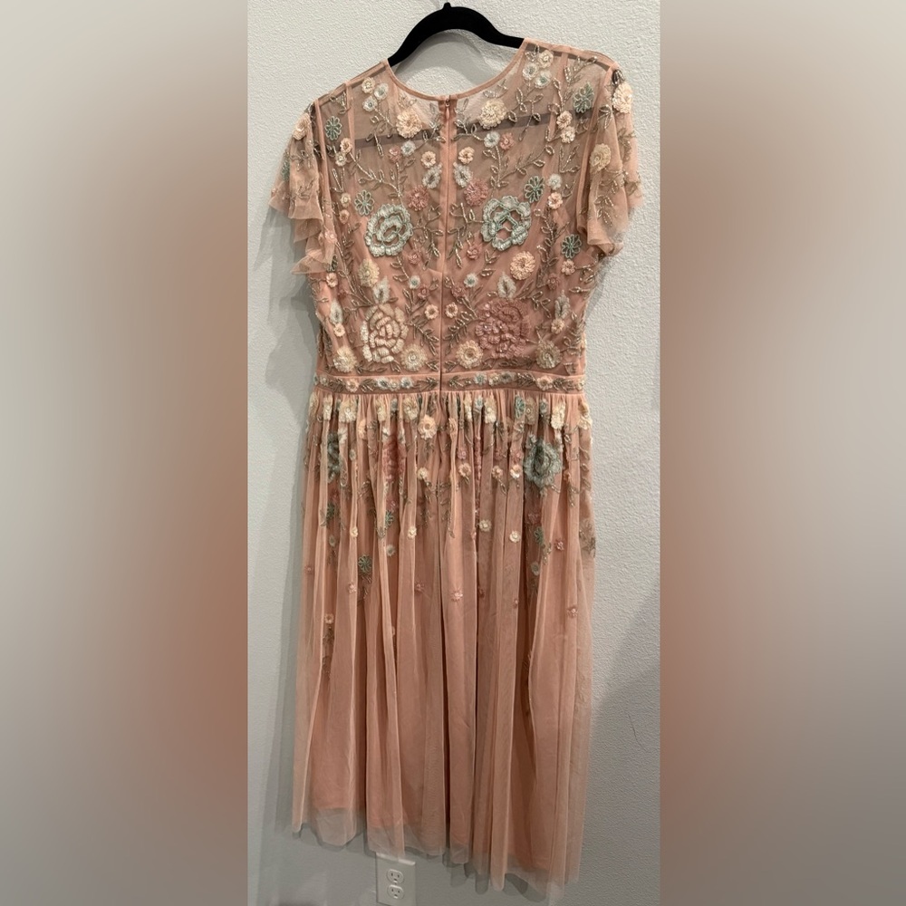 Mac Duggal Beaded Floral Flutter Sleeve Cocktail Dress – Size 8 – Dusty Rose - Picture 4 of 13